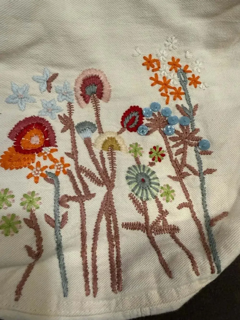 Xhilaration Off-White Canvas Wildflower Embroidered Hobo Shoulder Bag